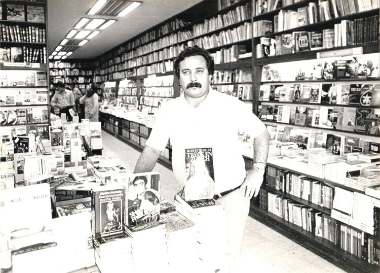 Manuel Pampín el Librería Premier