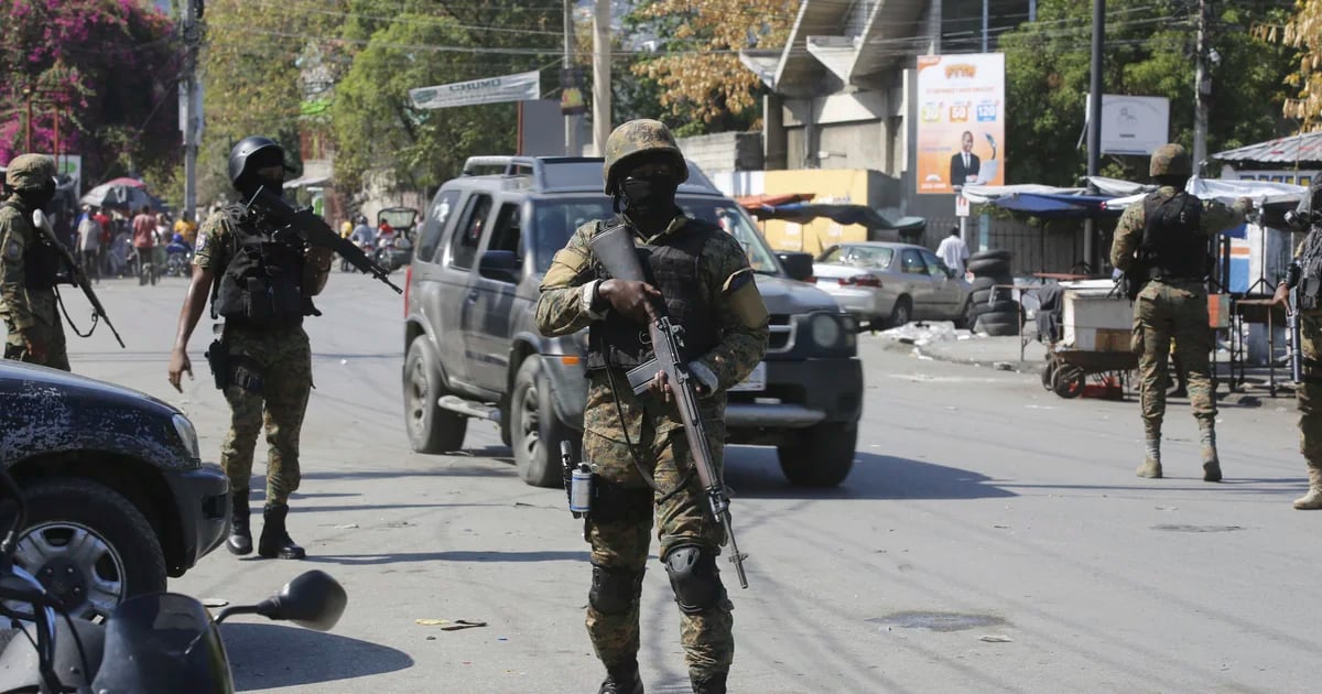 In Haiti kommt es weiterhin zu Zusammenstößen mit kriminellen Banden: Die Polizei überfällt eine Hochburg des Bandenführers Ceresier in der Hauptstadt