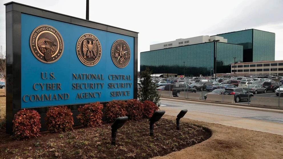 Estados Unidos subraya papel de la IA en la seguridad nacional con un nuevo centro de seguridad de la NSA dedicado a la inteligencia artificial. (AFP)