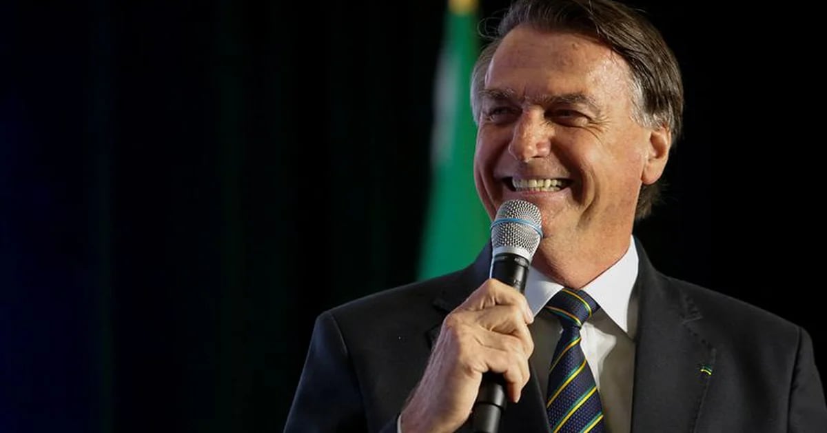 Bolsonaro tried to smuggle $3.2 million worth of jewelry into Brazil without declaring it to customs.