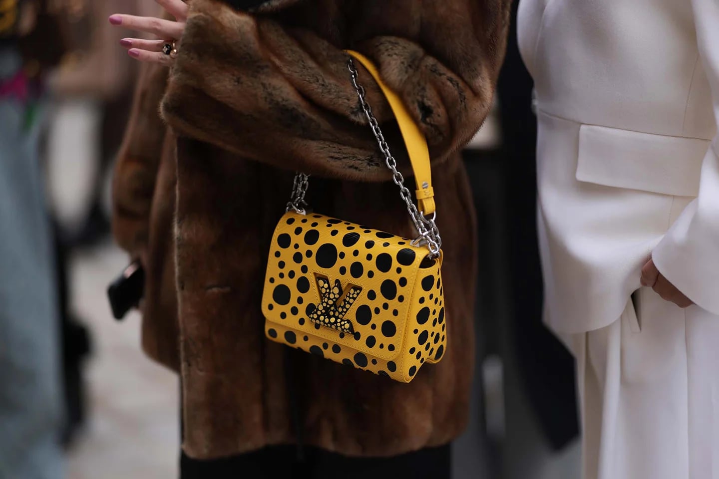 Louis Vuitton x Yayoi Kusama: tudo sobre a nova collab arte-fashionista -  Harper's Bazaar » Moda, beleza e estilo de vida em um só site