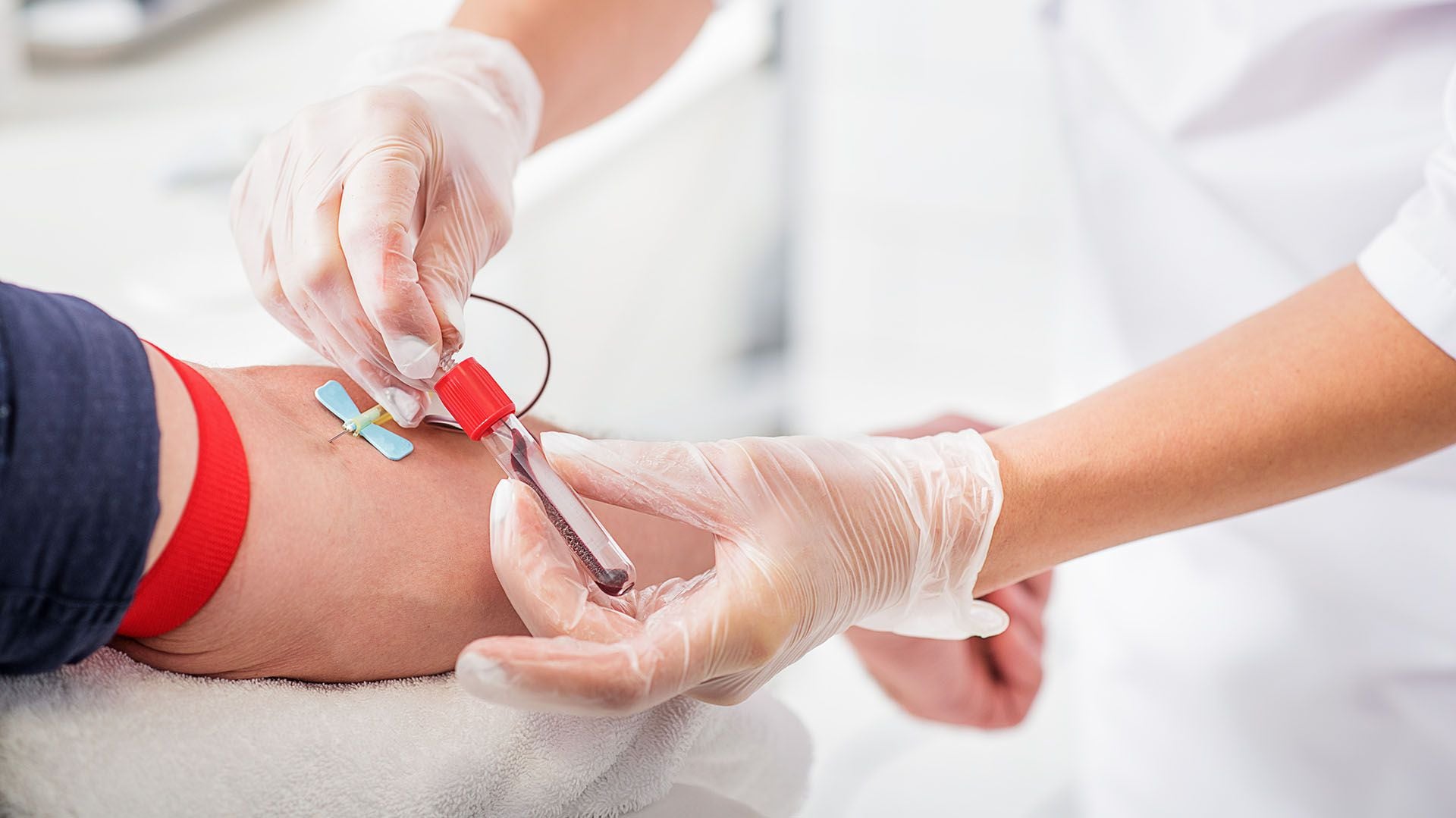 La donación de sangre es un procedimiento 100% estéril y no representa riesgo de contraer enfermedad alguna (Getty)