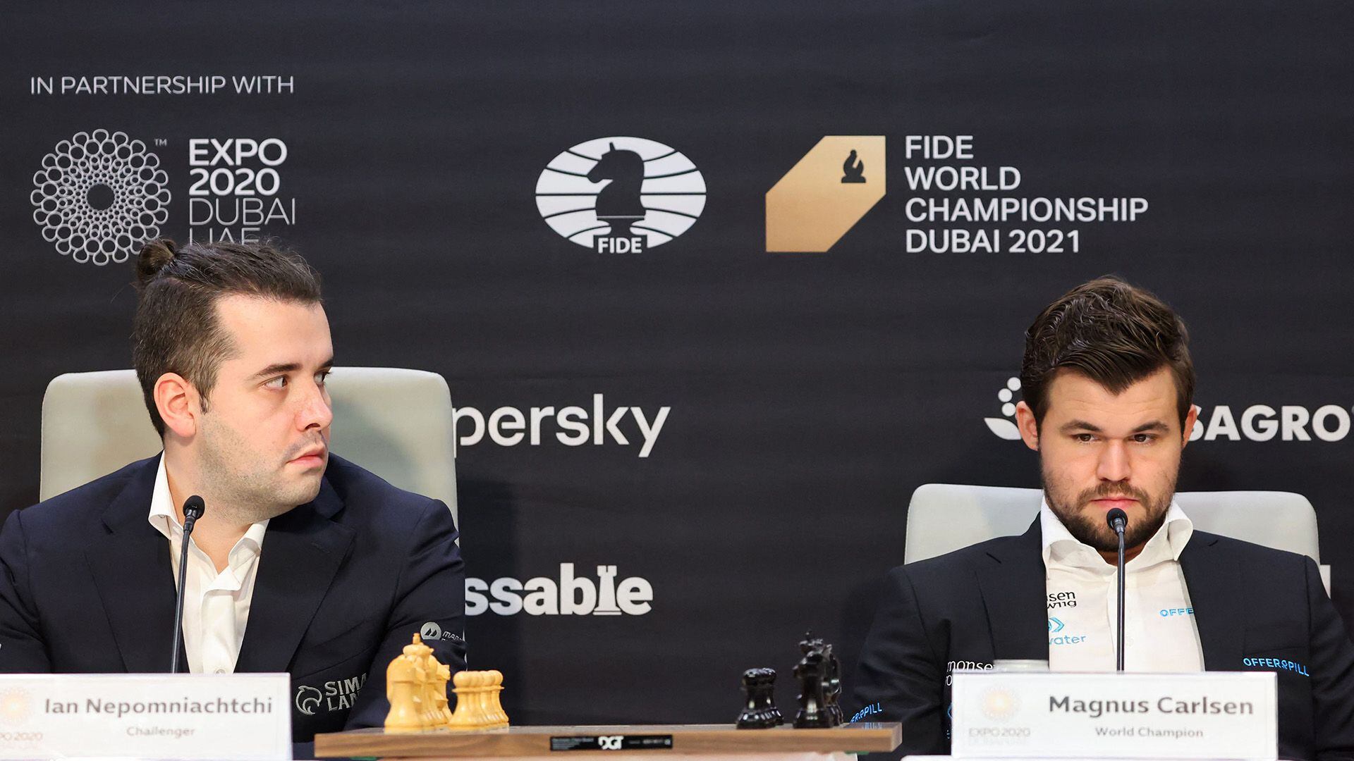 Dubai ceremonia de inauguración y sorteo de la serie final del campeonato mundial de ajedrez