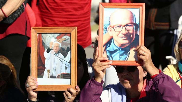 La ceremonia de beatificación del obispo Angelelli