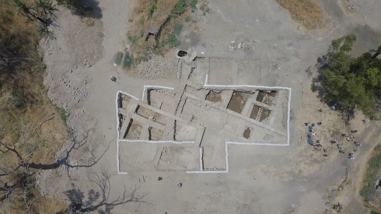 Vista aérea del sitio de las excavaciones en Betsaida, junto al mar de Galilea.
