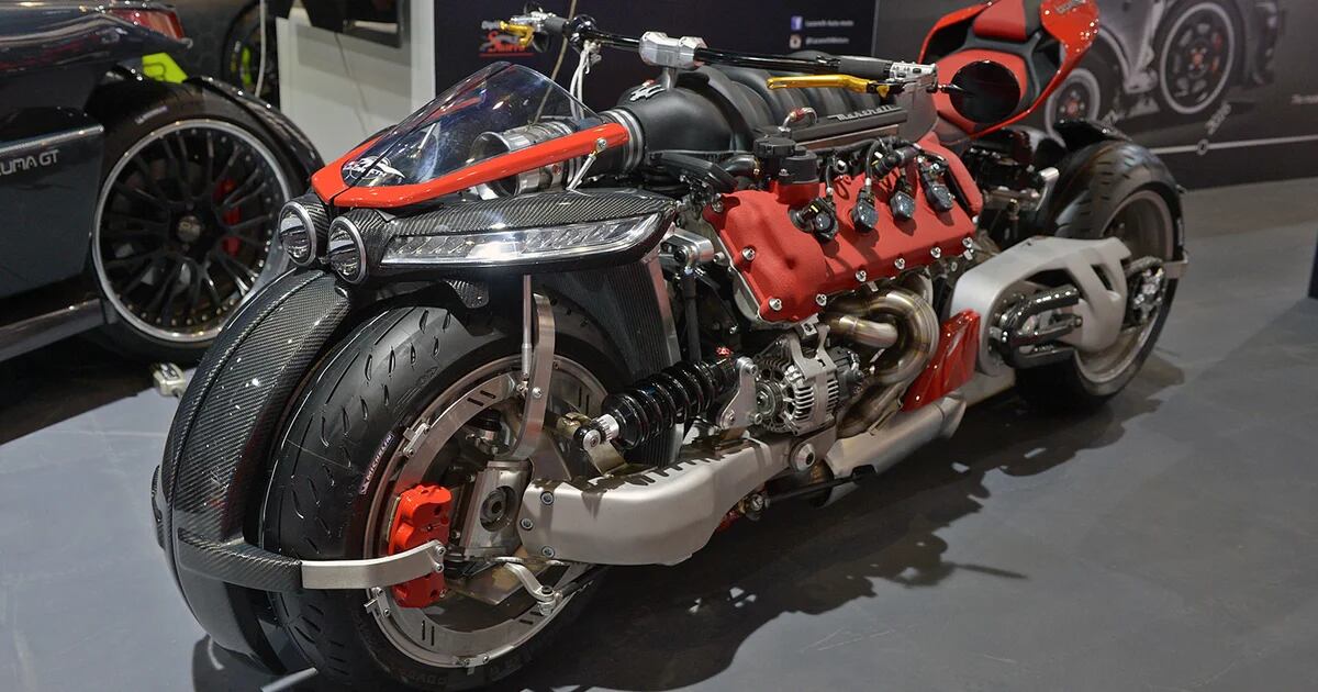 La Moto De Cuatro Ruedas Y Motor V8 La Mayor Extravagancia Del Salón De Ginebra Infobae