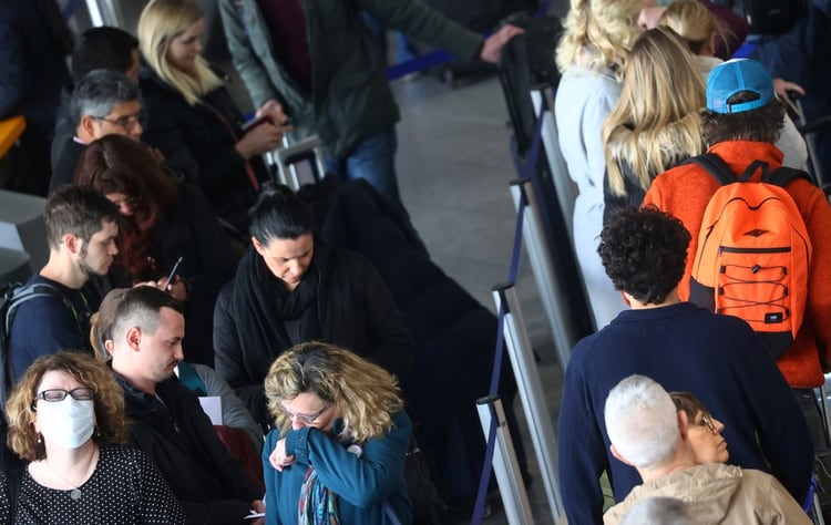 Cada una de las proyecciones trabajó con sus propios parámetros. (Foto: Kai Pfaffenbach/Reuters)