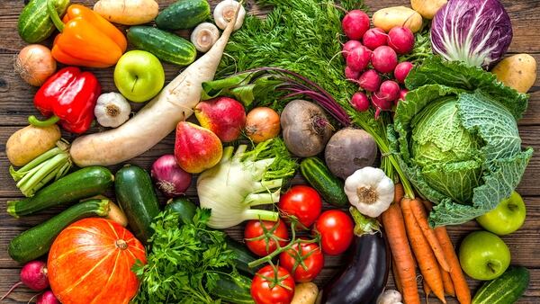 Las frutas y verduras contienen nutrientes que producen para su producción (Getty Images)