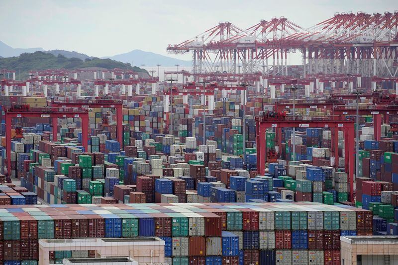 El impresionante puerto de Shangahi, el de mayor volumen de actividad del mundo
REUTERS/Aly Song/File Photo SEMANA MUNDIAL DE NEGOCIOS
