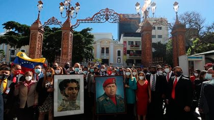 Diputados chavistas en la ceremonia realizada el martes pasado (EFE/ MIGUEL GUTIÉRREZ)