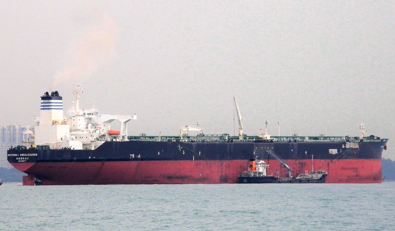 MT LILU, Cameroon-flagged freighter, in Singapore on November 16, 2007, when it was still called Antonis I. Angelicoussis (FleetMon)