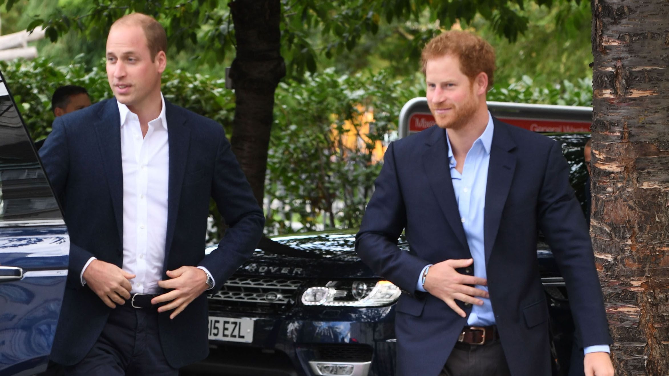 La difícil y lejana relación entre el príncipe Harry y su hermano mayor William (Foto: Archivo)
