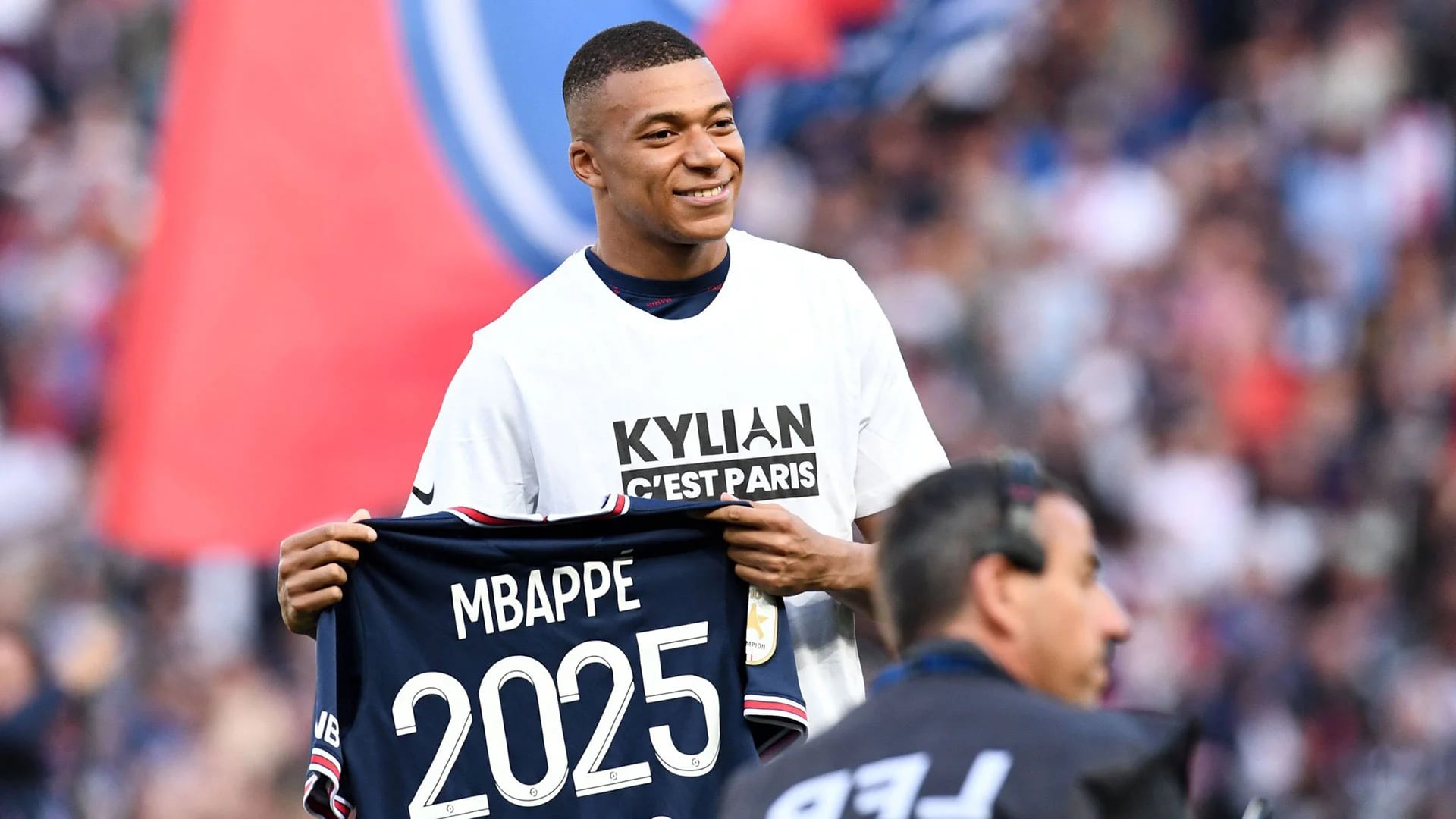 Kylian Mbappé no hará uso de la extensión del contrato y en junio de 2024 quedará con el pase en su poder si no es vendido por PSG.