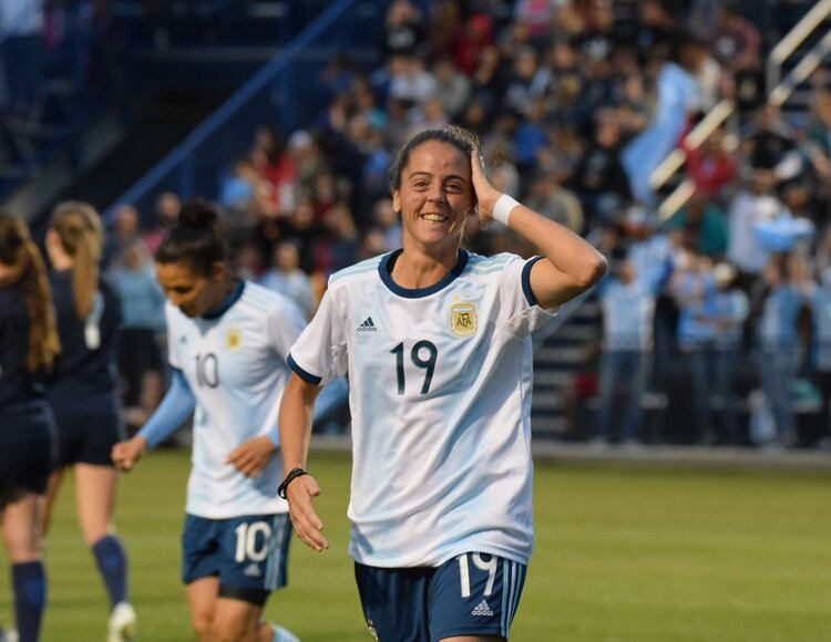 Mariana Larroquette, la goleadora de la Selección en la gira por Estados Unidos (@Argentina)