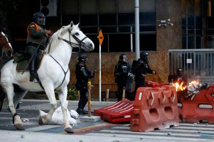 Disturbios en la segunda jornada de protestas contra la Policía en Colombia