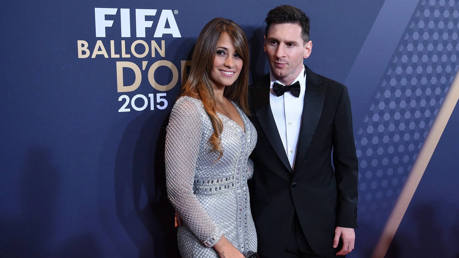 Antonella Roccuzzo siempre acompaña a Lionel Messi a las galas del Balón de Oro en Suiza