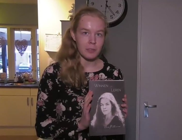 La adolescente escribió una autobiografía para relatar sus experiencias (Foto: Facebook)