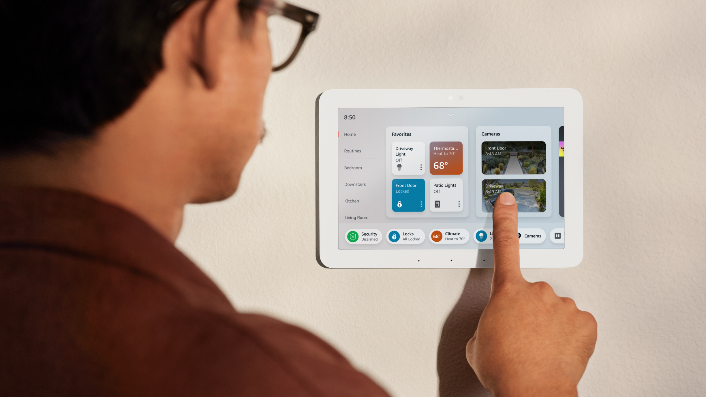 Echo Hub es una alternativa más interactiva para tener el asistente Alexa en casa. (Amazon)