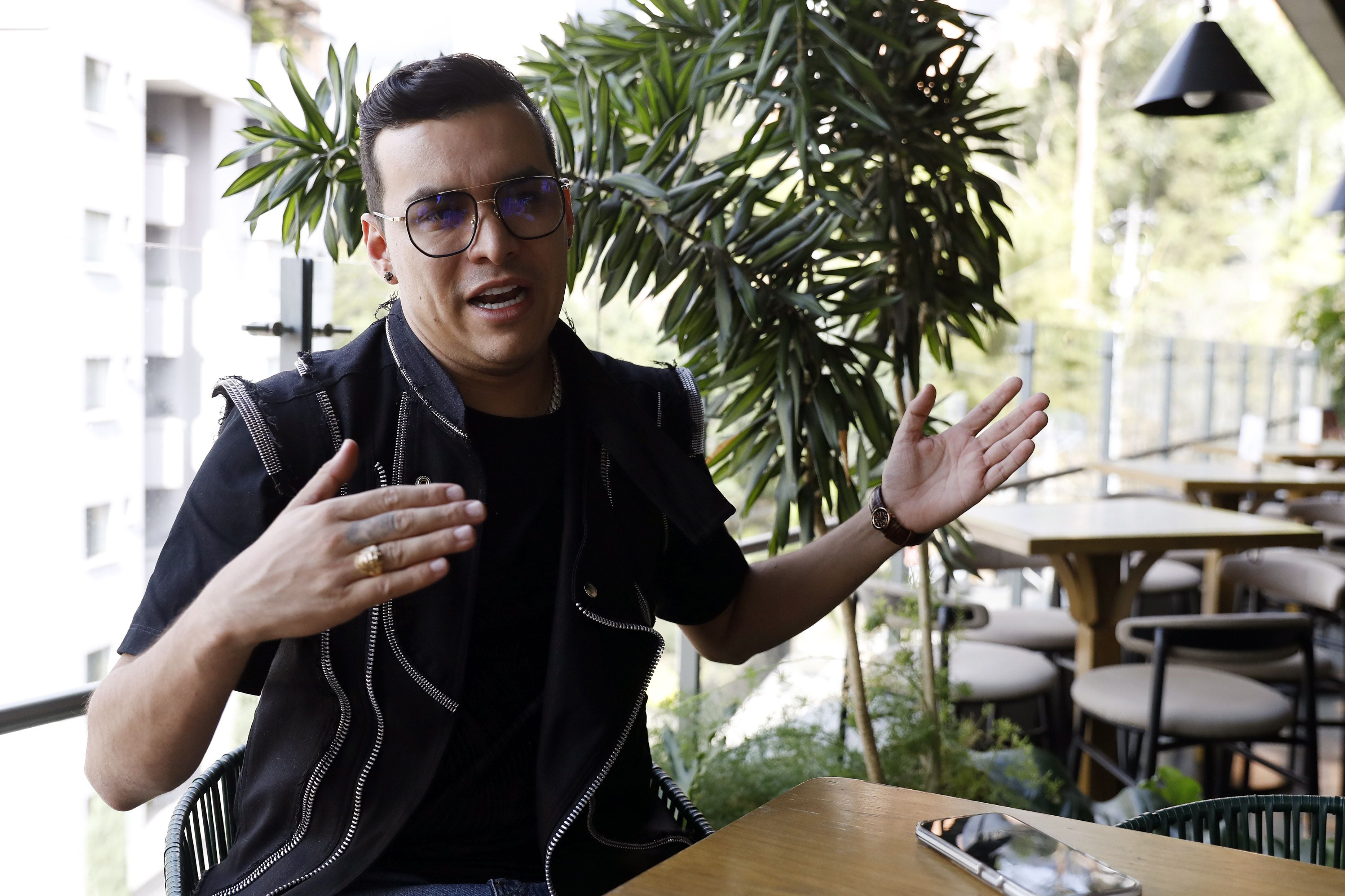 Yeison Jiménez se disculpó por violento comentario por el que lo comparan  con Pablo Escobar: “La cagué” - Infobae