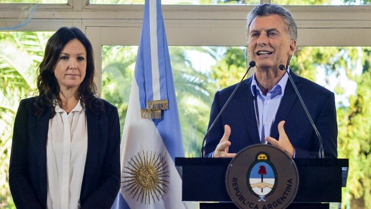 Carolina Stanley y Mauricio Macri (NA)