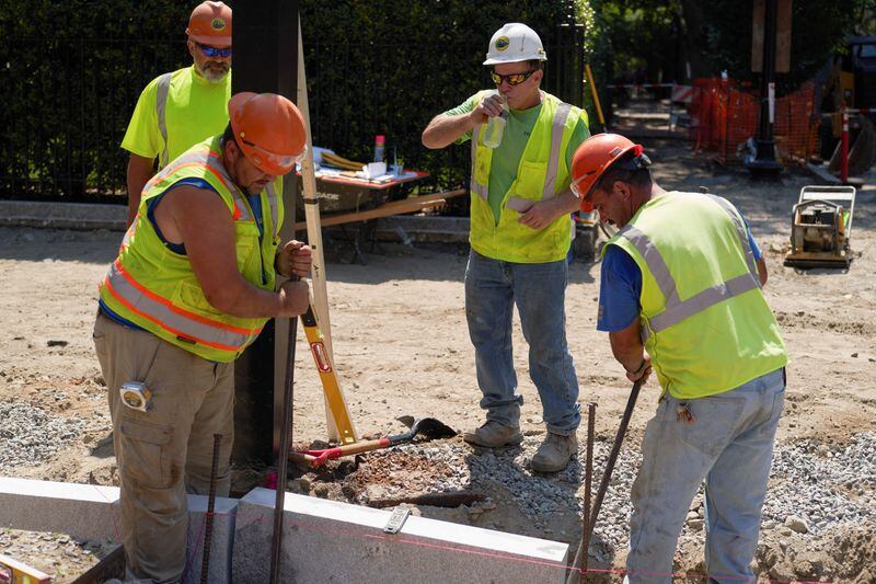 La construcción fue una de las actividades que más empleos creó en el último año. REUTERS