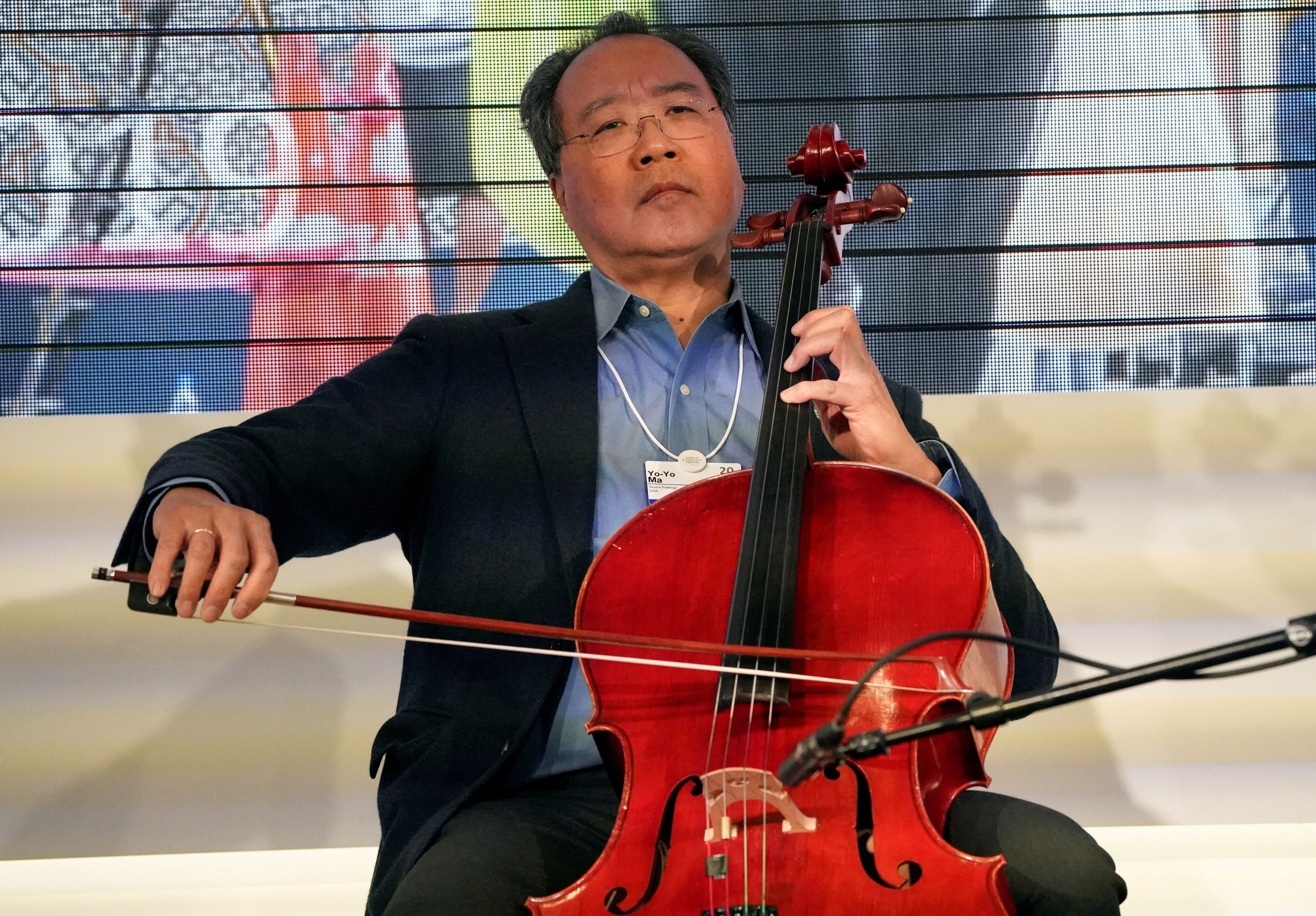 El mítico John Williams se combinará con el violonchelista Yo-Yo Ma para un concierto el 22 de febrero (REUTERS/Denis Balibouse)
