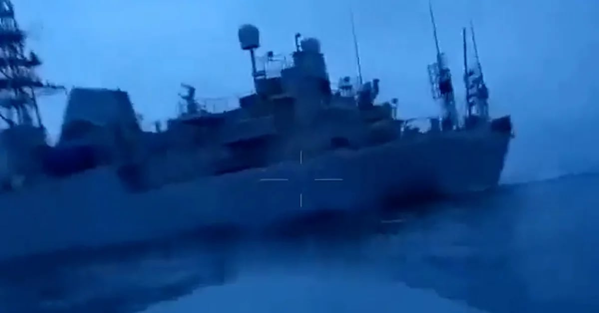 A video of the Ukrainian attack on the Russian ship “Ivan Harz” denies Moscow’s version