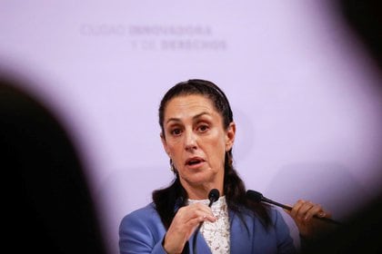 Claudia Scheinbaum մյուս Gobernadores de Morena responden a propuesta para violar Pacto Federal (Foto de REUTERS / Henry Romero)