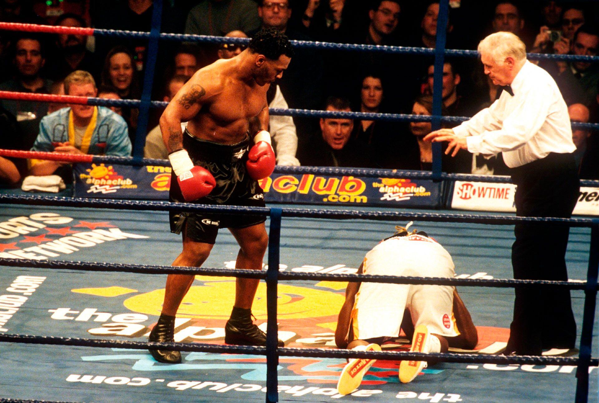 Julius Francis perdió contra Tyson en enero del 2000 (Shutterstock)
