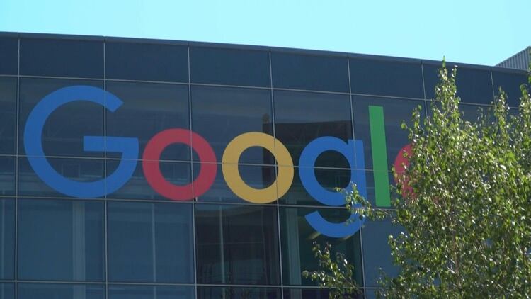 Google trabajará para que los puntos de conexión en lugares públicos se conviertan en un elemento benéfico para la población una vez que suspendan su servicio. (Foto: AFP)