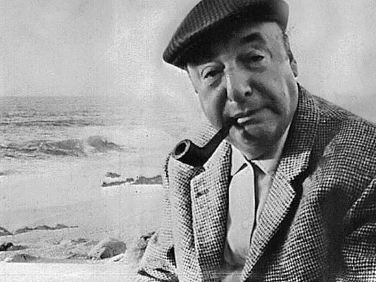 La intensa vida de Pablo Neruda, entre el relámpago de sus versos y las  dudas sobre su muerte - Infobae