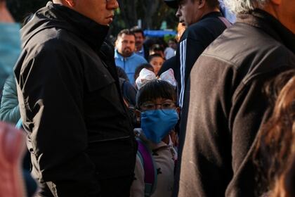 Los padres de familia deberán revisar a los pequeños antes de salir del hogar. (Foto: Cuartoscuro)