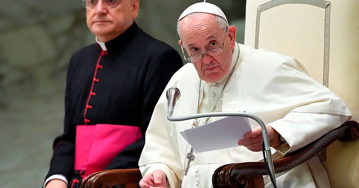 Le pape François déplore les abus sexuels sur 216.000 enfants et demande que les représentants de l’Église en France soient tenus pour responsables