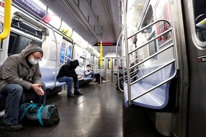 Se espera mayor afluencia en el metro, con miles de trabajadores que volverán a sus puestos (Reuters)