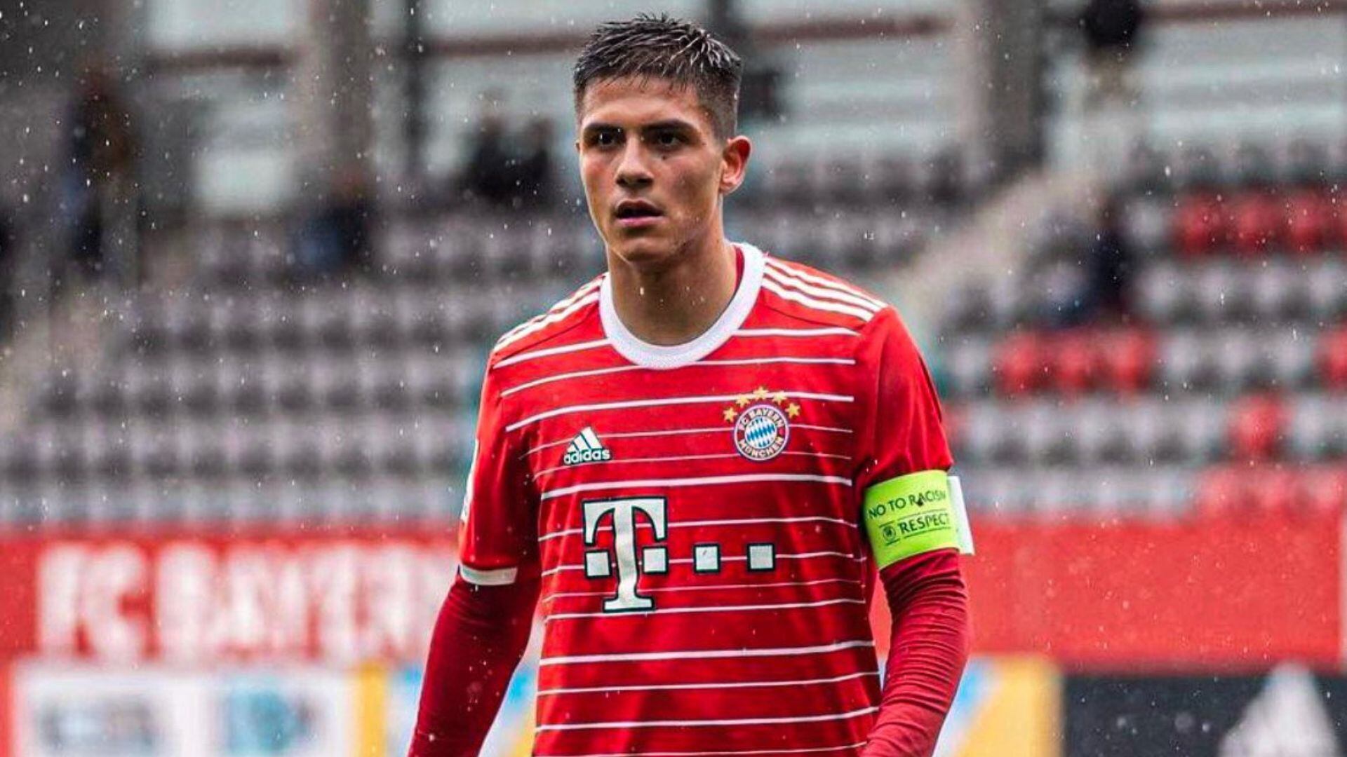 Matteo Pérez Vinlöf es el capitán de su categoría en el Bayern Múnich. - Crédito: AFP