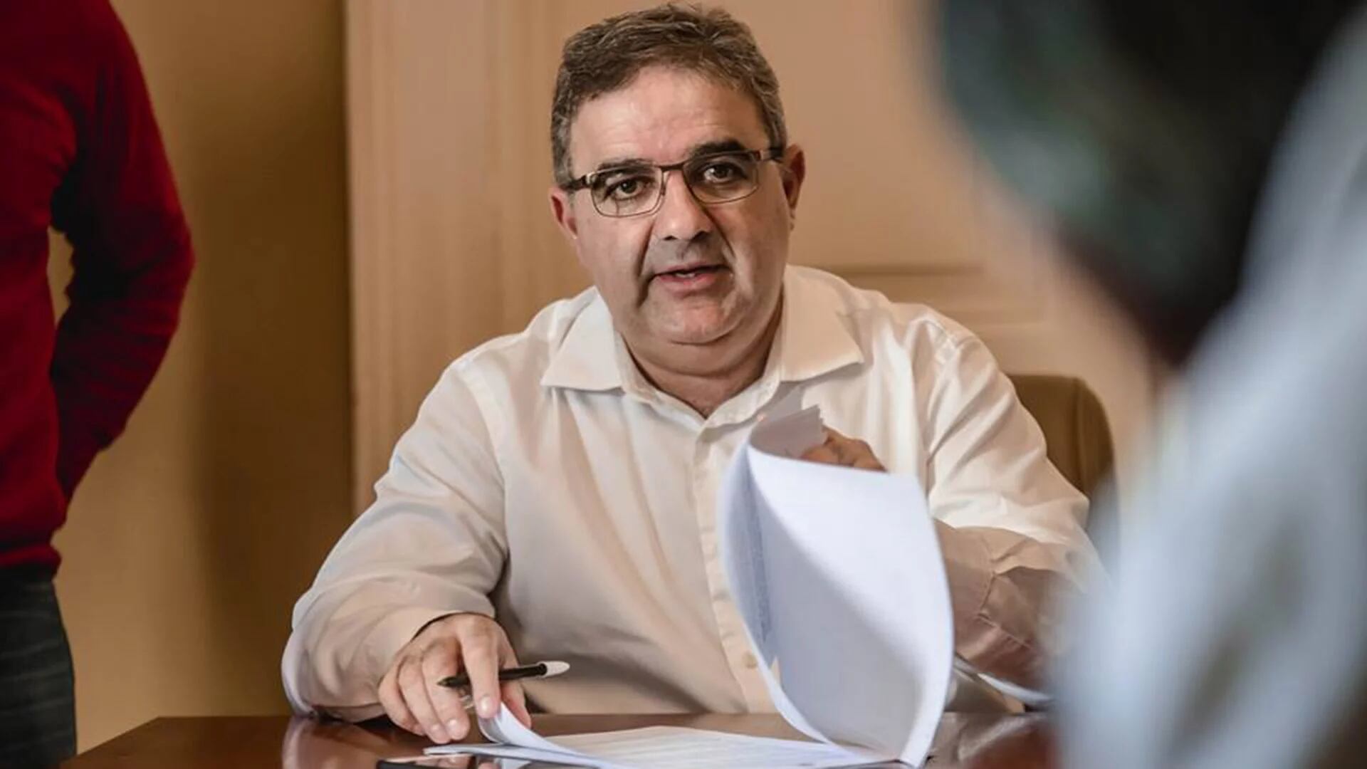 El gobernador de Catamarca, Raúl Jalil, recibirá al ministro de Economía 