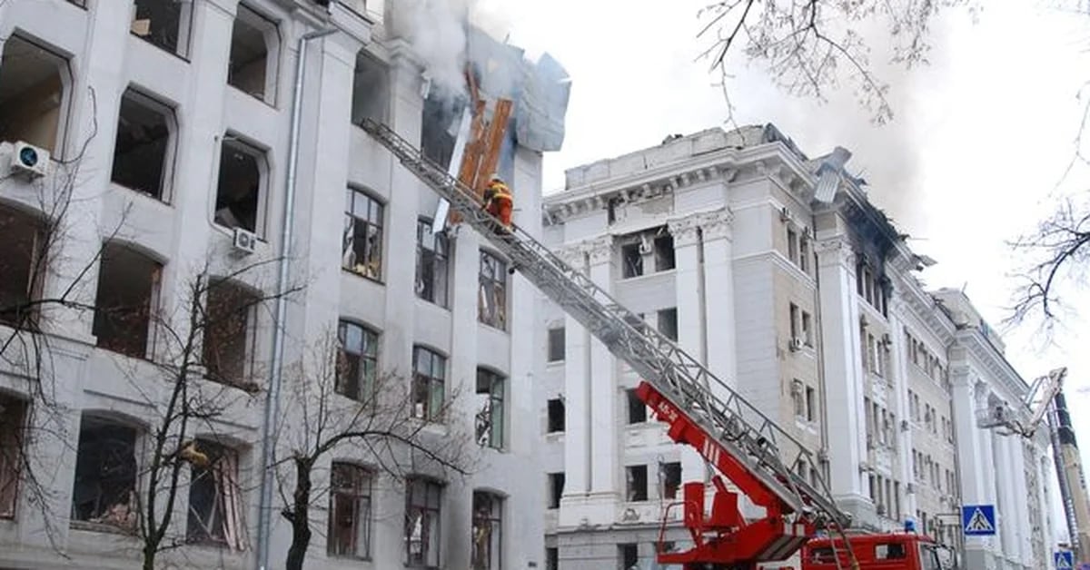Serangan udara Rusia menghantam beberapa sekolah dan katedral di Kharkov