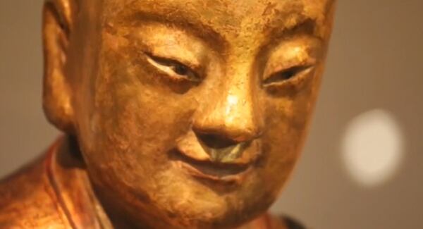 La estatua es el objeto más sagrado de una población china.