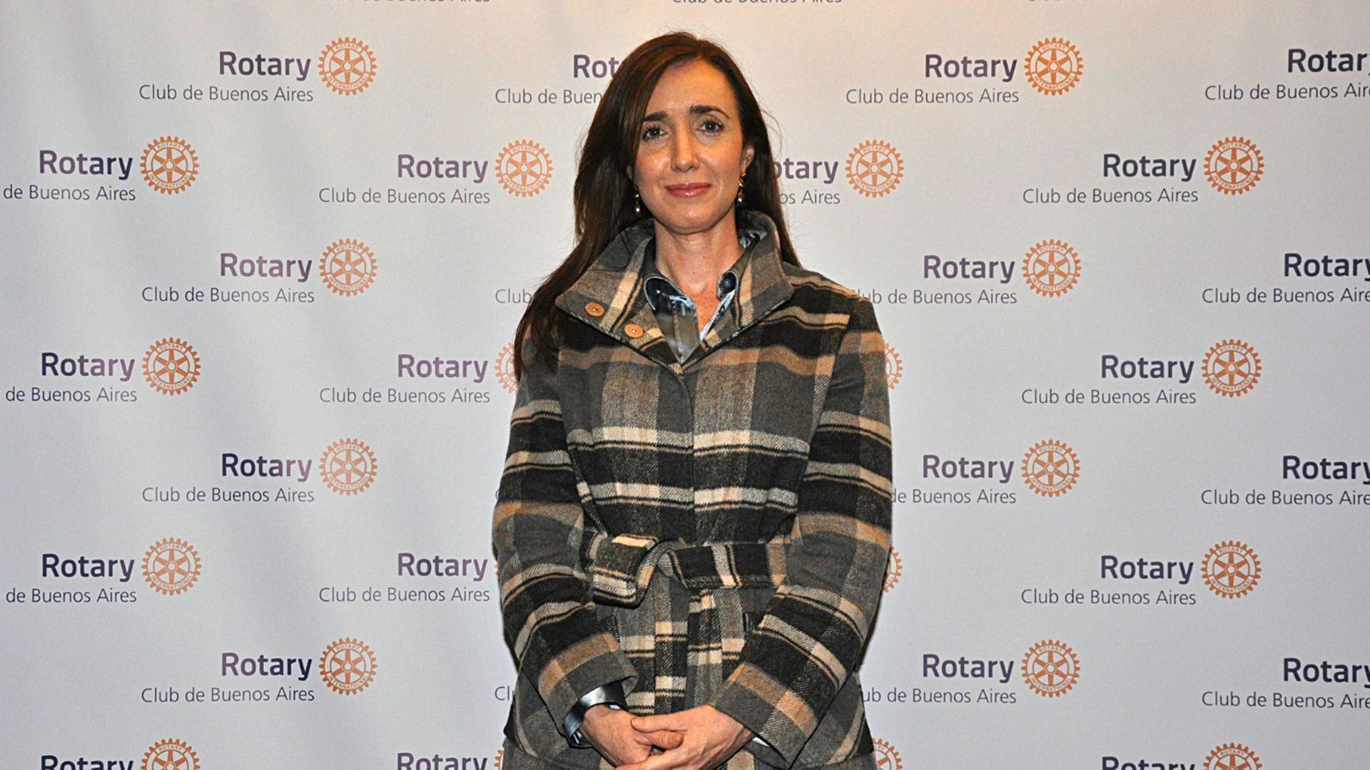 Victoria Villarruel en el encuentro del Rotary Club