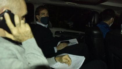 Horacio Rodríguez Larreta y Diego Santilli, ayer al ingresar a Olivos (Franco Fafasuli)