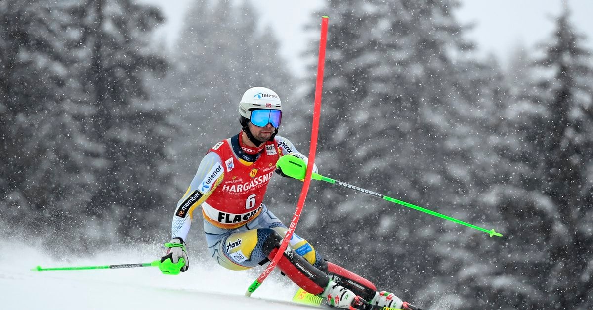 Foss-Solevaag achieves first World Cup triumph in the Flachau slalom