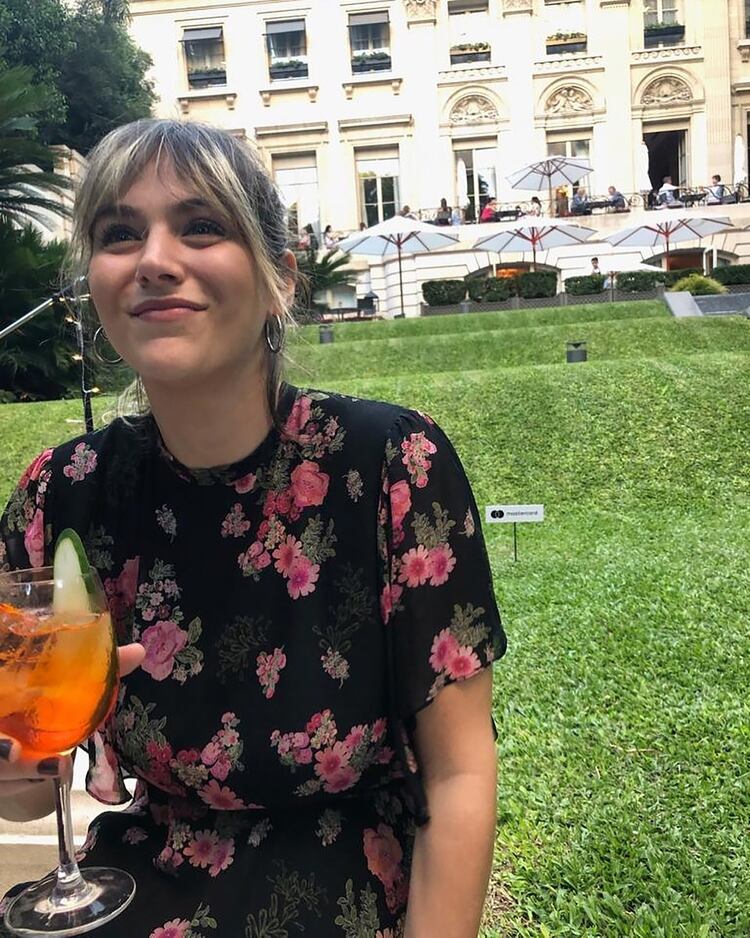 Josefina y su prometido iban a celebrar dos bodas: una en Buenos Aires y otra en Londres (IG: @jowiefranci)