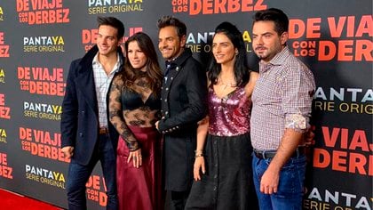 El reality show "Viajando con Derbez" Fue el detonante de varias situaciones que afectaron a la familia (Foto: Instagram @ ederbez)