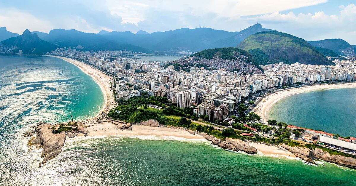15 Historic Postcards of Rio de Janeiro, the ‘Magnificent City’ Celebrating 458 Years