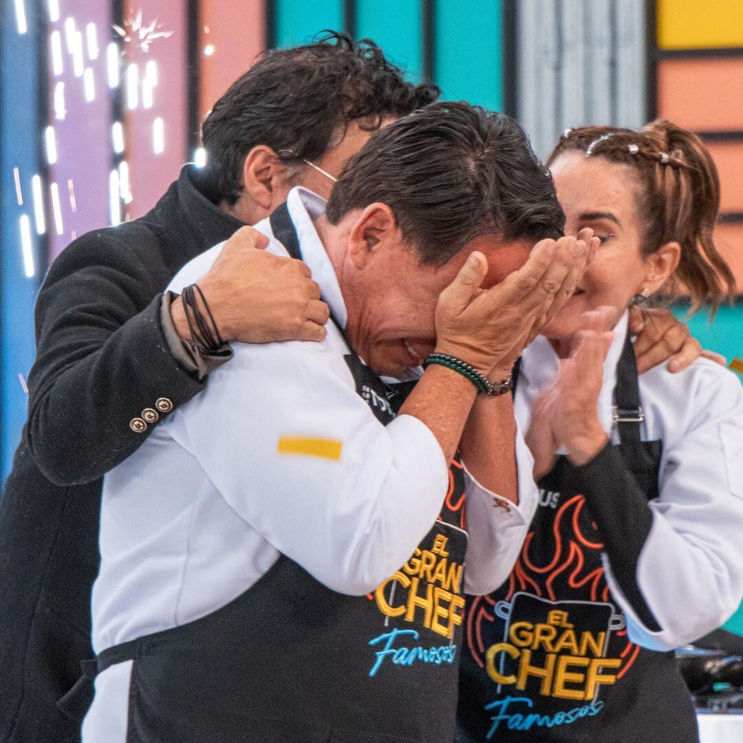Ricardo Rondón ganó el título de 'El Gran Chef Famosos'. (Rayo en La Botella)
