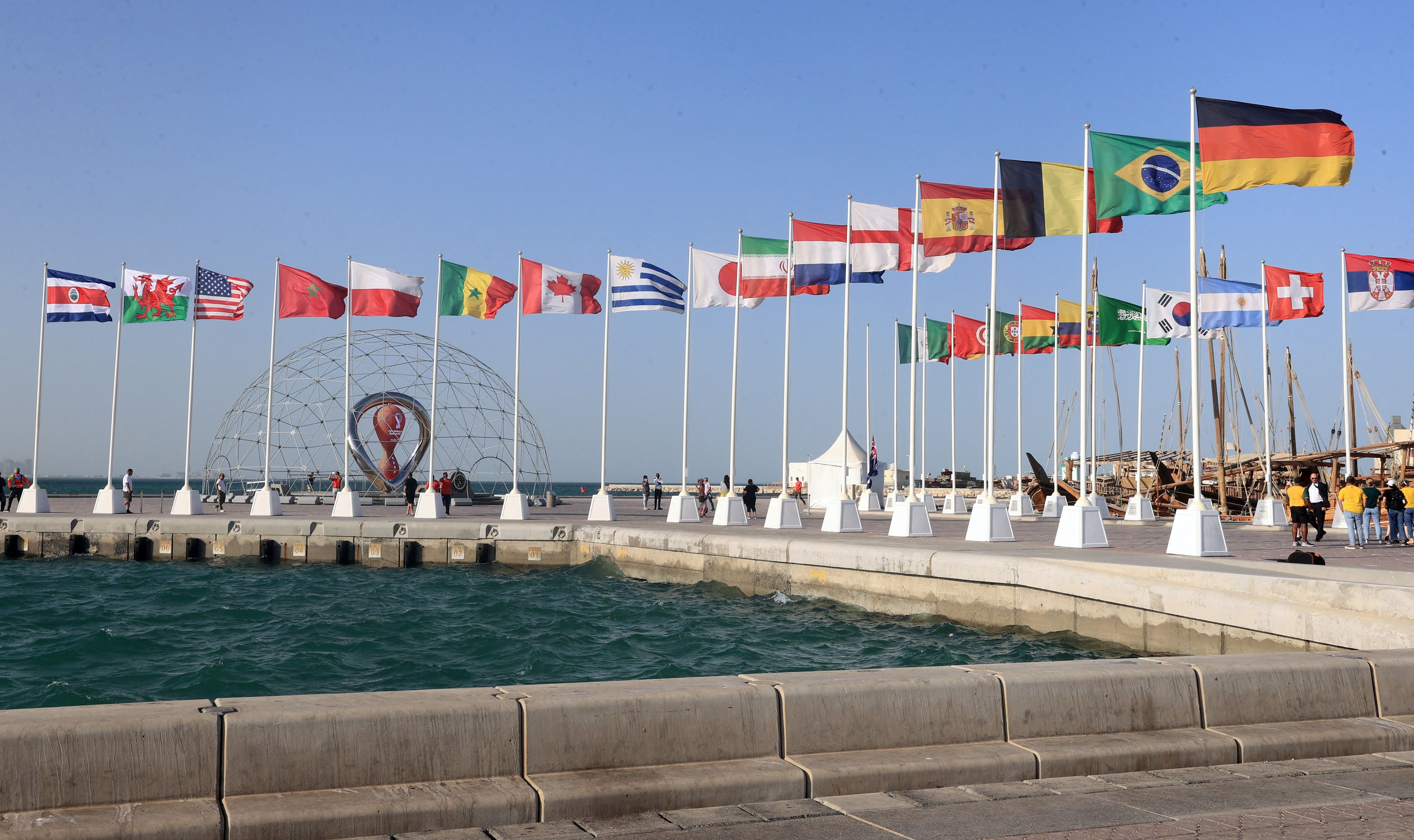 Qatar abrió su proceso de reclutamiento de voluntarios y espera sumar a 20.000 personas para el Mundial (Foto: REUTERS)
