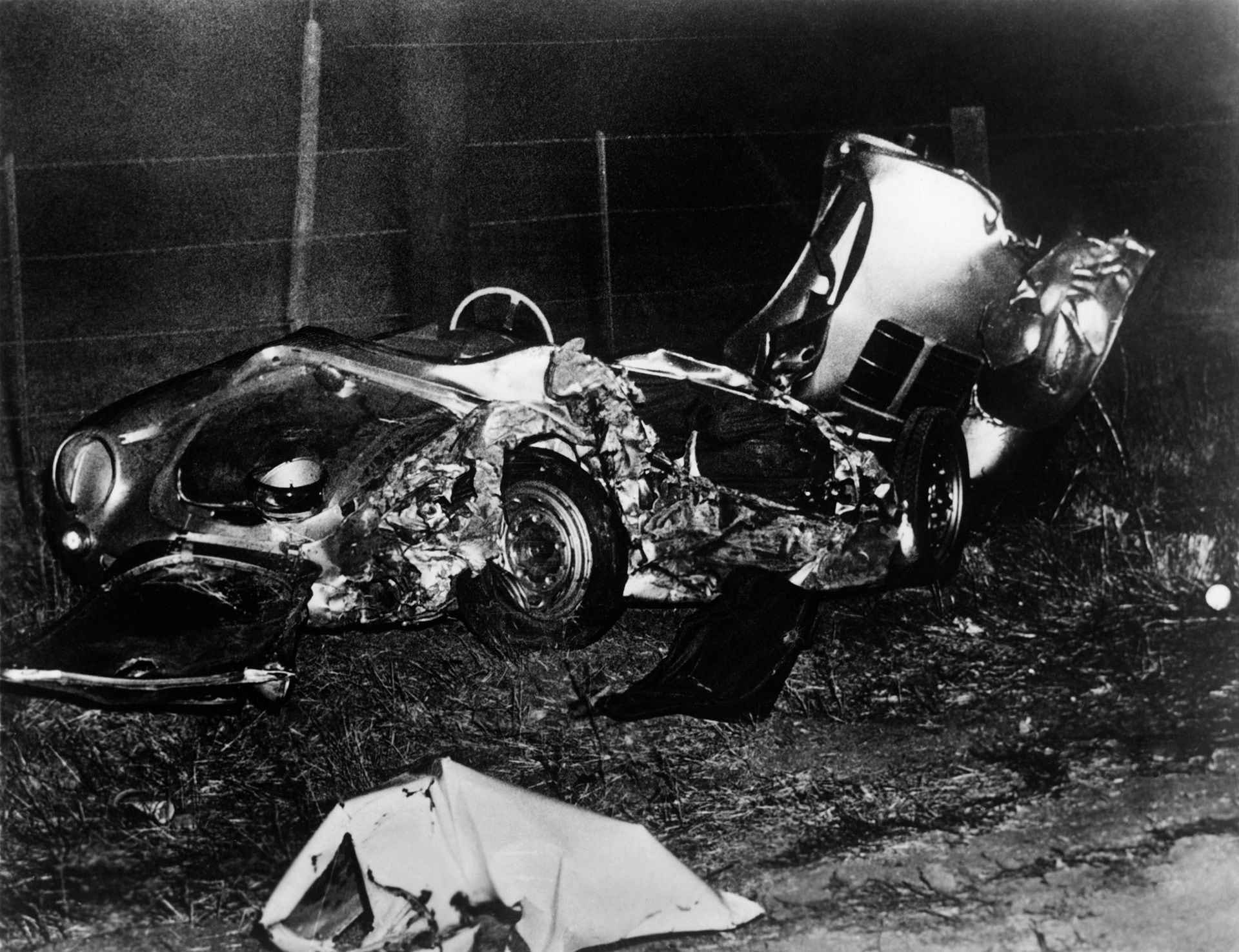El Porsche en que viajaba y donde encontró su trágico final  (Michael Ochs/Archives/Getty Images)