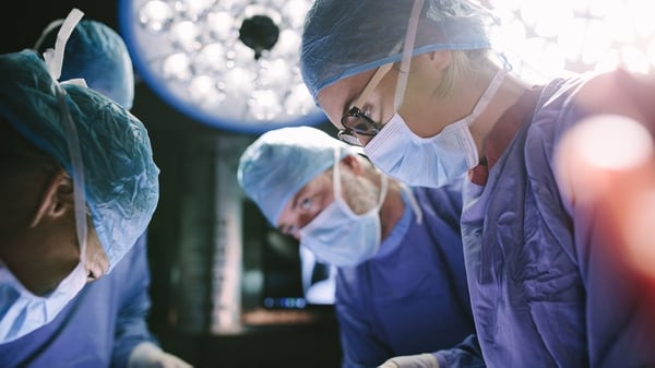 La primera cirugía con la técnica LION realizada en el país fue en el Sanatorio Mitre (Getty Images)