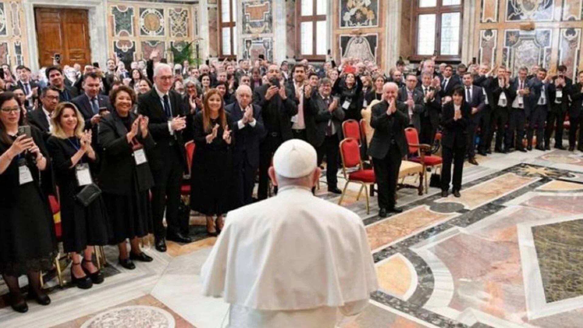 El Papa Francisco recibió a más de 200 rectores de universidades de América Latina y el Caribe en el Vaticano