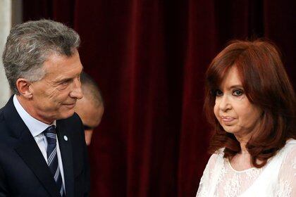 Mauricio Macri y Cristina Kirchner, caras visibles de un enfrentamiento político que divide a la Argentina
